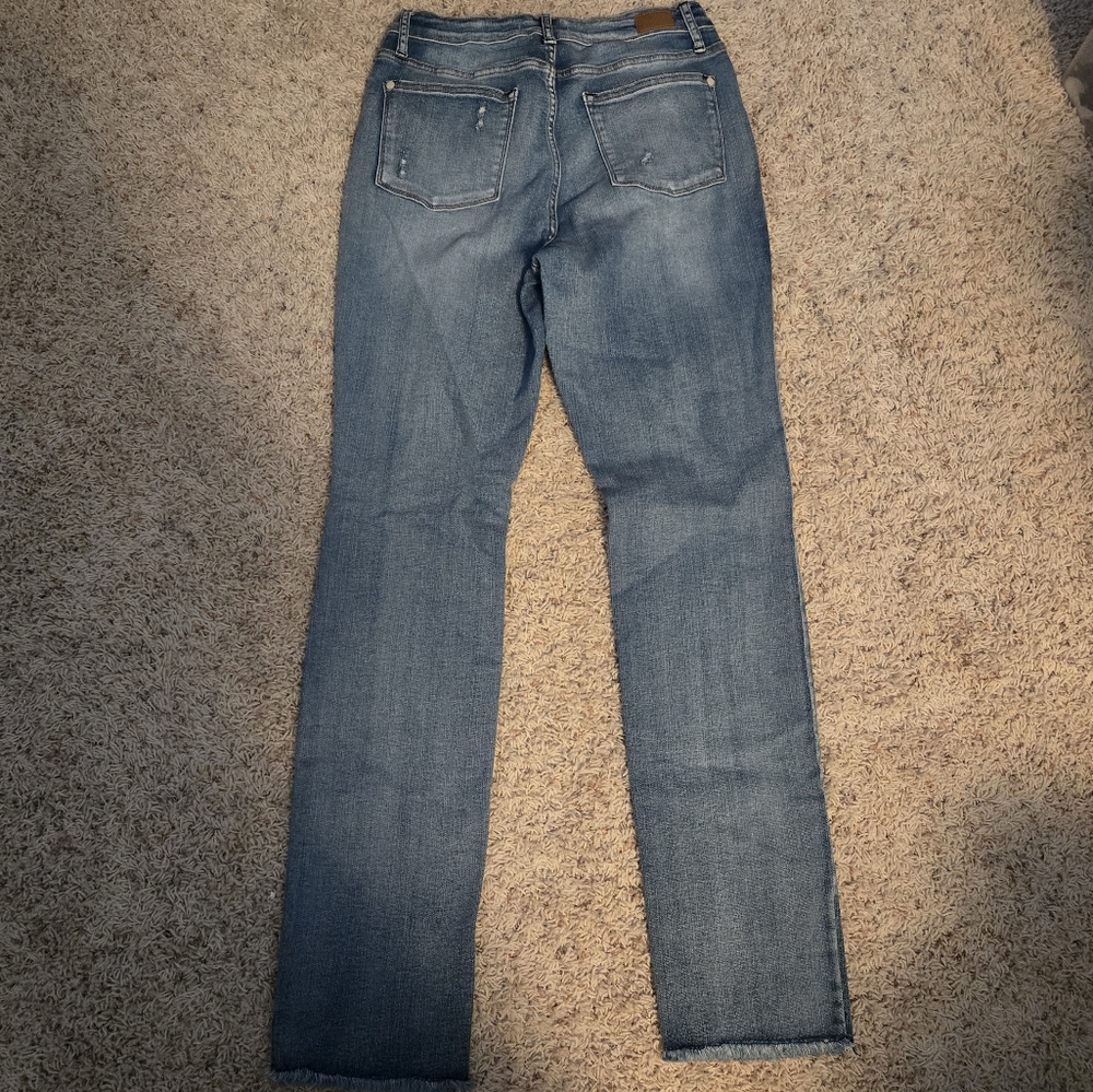 Judy Blue Boyfriend Fit Jeans - Picture 2 of 7
